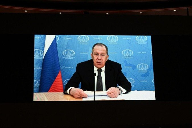 Rússia diz que uma terceira guerra mundial seria nuclear e destrutiva - Fabrice COFFRINI / POOL / AFP