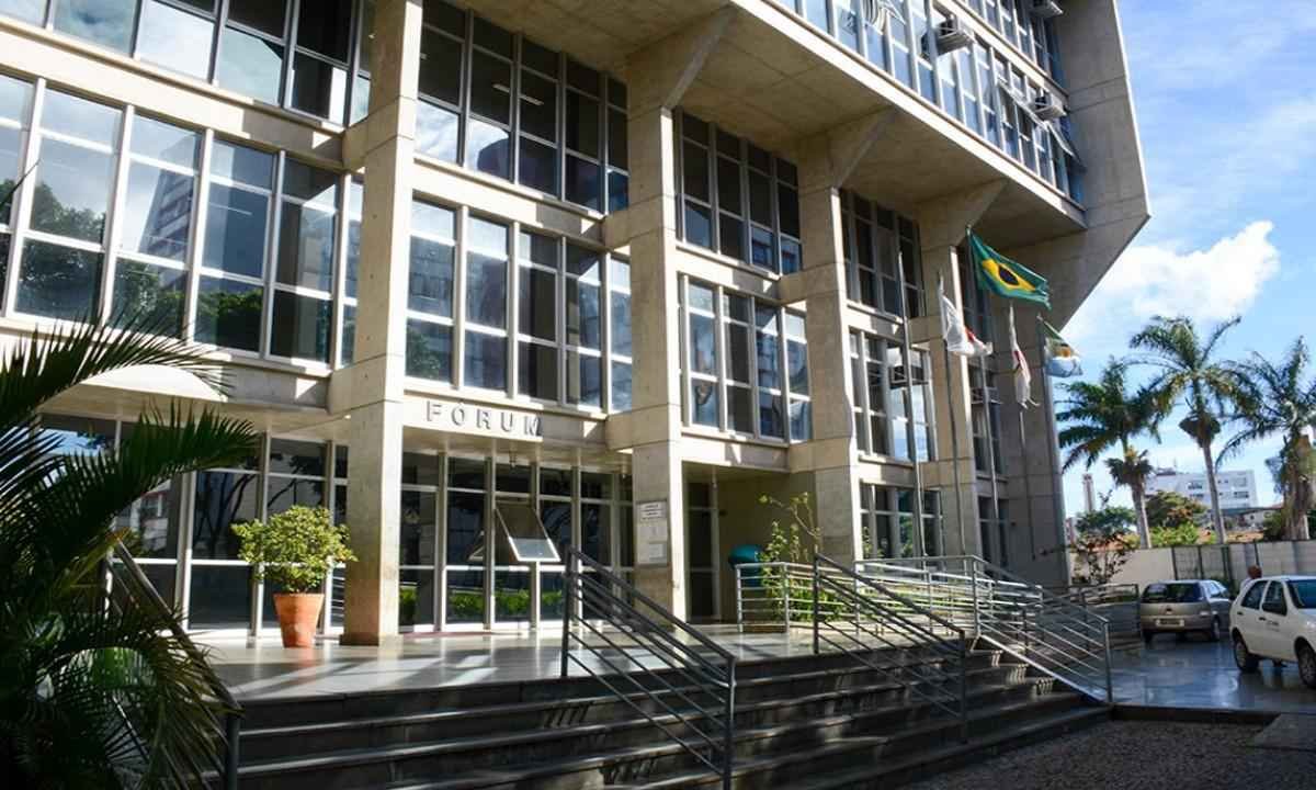 Justiça condena clínica a pagar R$ 15 mil a cliente que sofreu queimaduras - TJMG/Divulgação