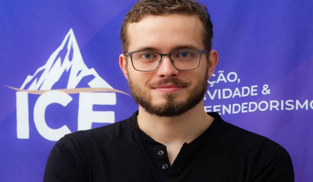 Professor de MG cria plataforma para ajudar a formar alunos do ensino médio - Ice Play / Divulgação