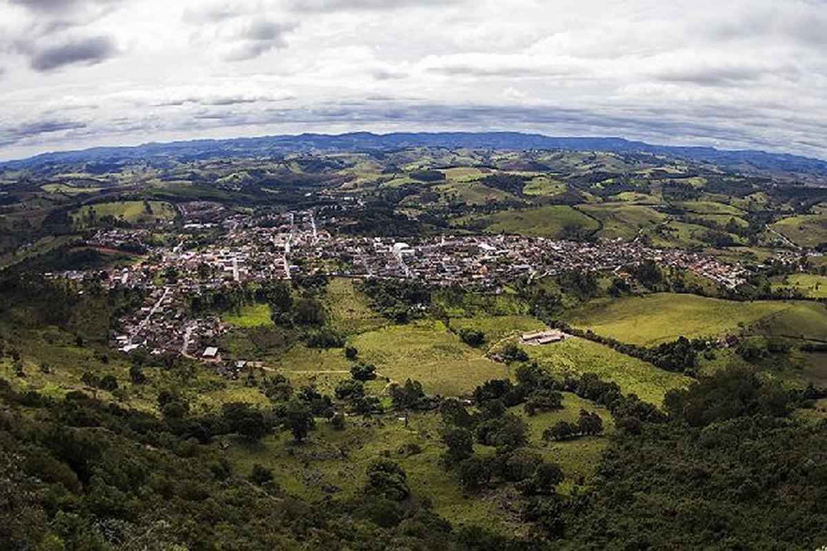 Pouso Alegre e Caldas desobrigam uso de máscara em locais abertos - Guia Turismo / Divulgação