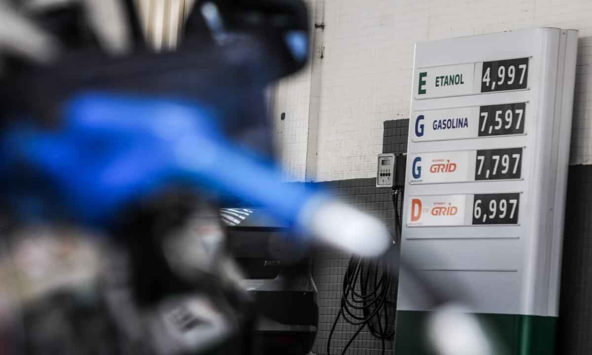Após anúncio de reajuste dos combustíveis, postos já aumentam preços em BH  - Leandro Couri/EM/D.A Press