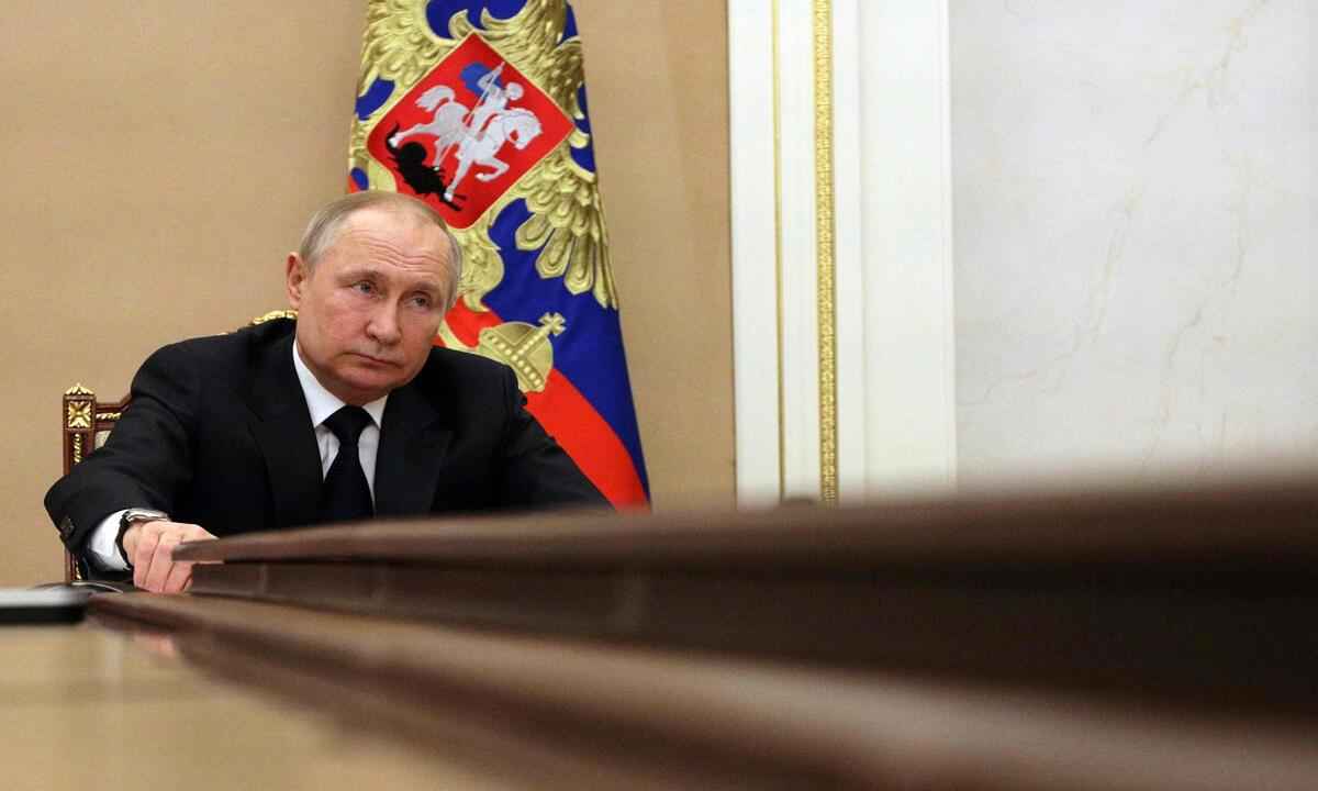 Putin sugere adesão de voluntários estrangeiros a tropas russas na Ucrânia - Mikhail KLIMENTYEV / SPUTNIK / AFP
