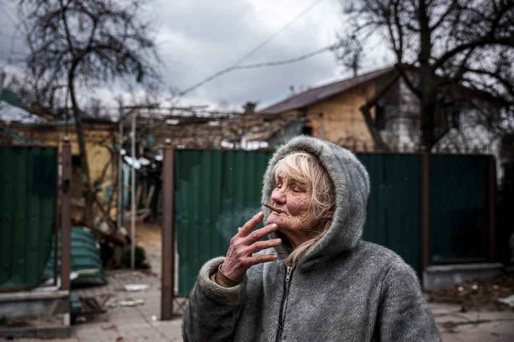 Os idosos e a guerra na Ucrânia - Dimitar DILKOFF / AFP