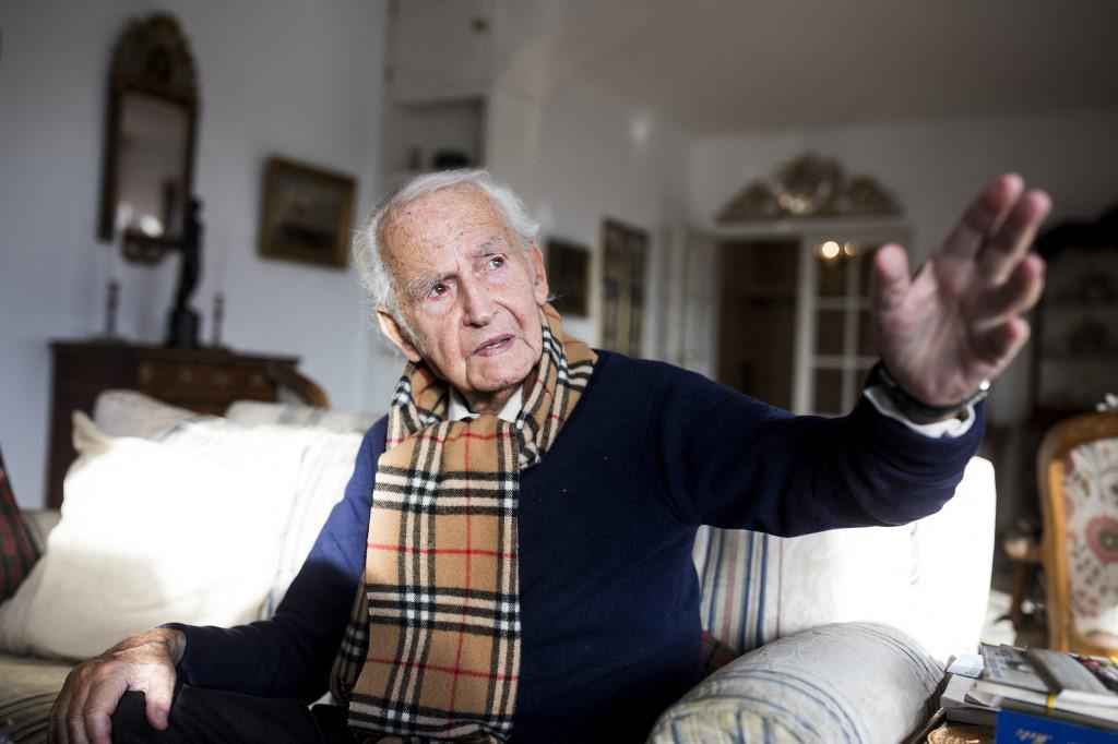 Sobrevivente do Holocausto Leon Schwarzbaum morre aos 101 anos - Odd ANDERSEN / AFP