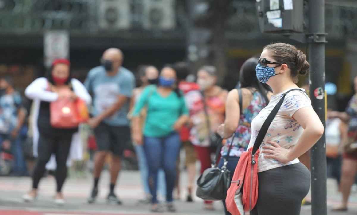 Especialistas criticam fim da exigência de máscaras em MG: 'É precoce' - Alexandre Guzanshe/EM/D.A Press