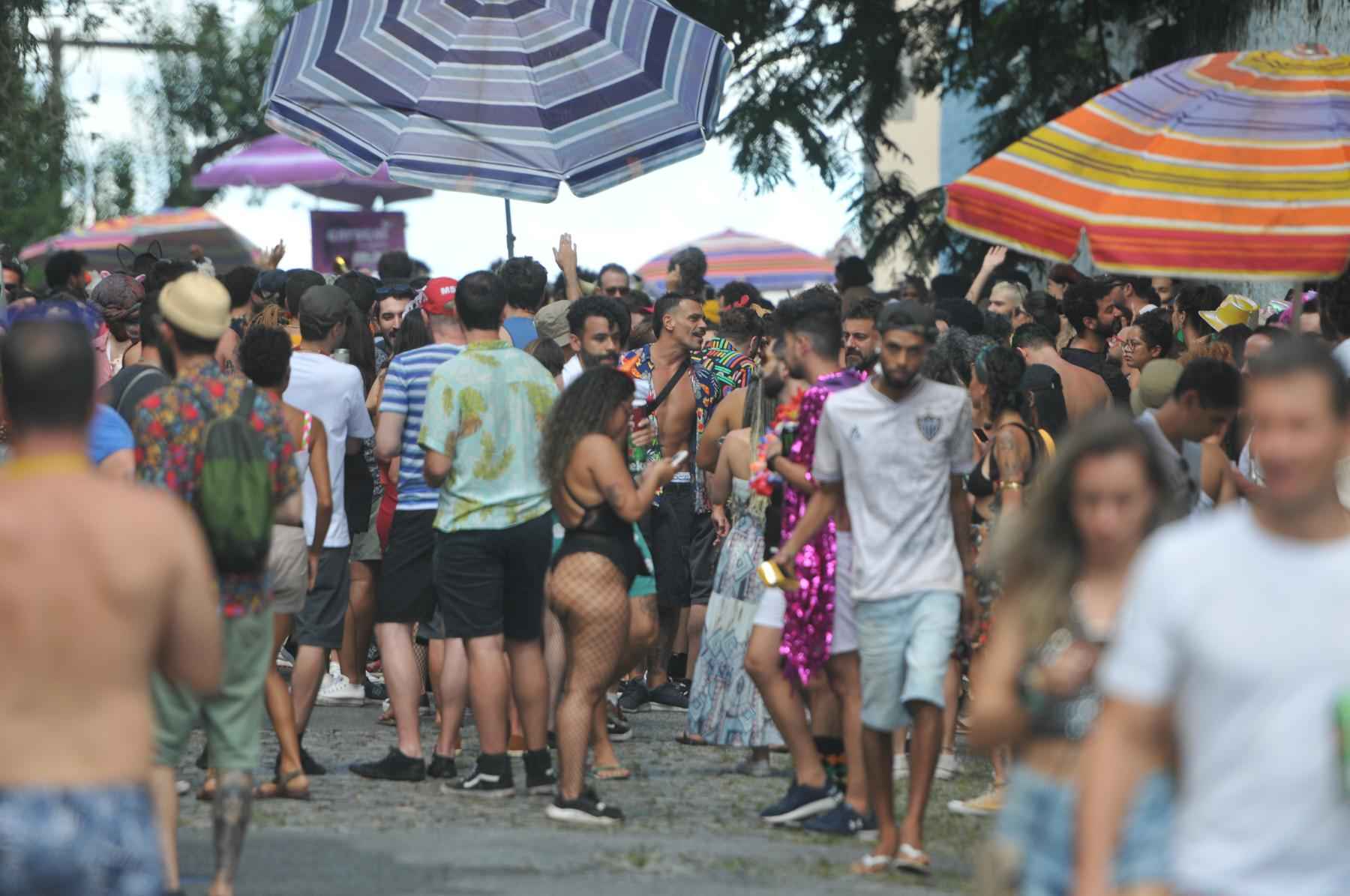Suspensão do carnaval 2022 retirou de circulação R$ 8 bilhões no Brasil   - Alexandre Guzanshe/EM/D.A Press