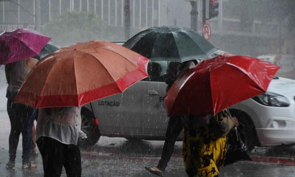 Minas: 91 cidades estão sob alerta de chuva forte e ventos de até 100 km/h - Juarez Rodrigues/EM/DA PRESS