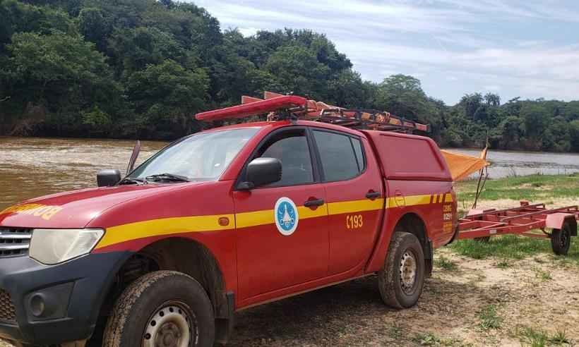 Bombeiros resgatam corpo de homem desaparecido há cinco dias no Rio Pará - CBMMG/Divulgação 