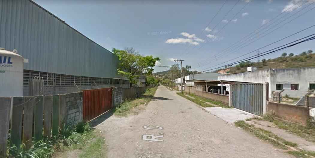 Galpão de empresa de material reciclável pega fogo em Sabará - Google Street View