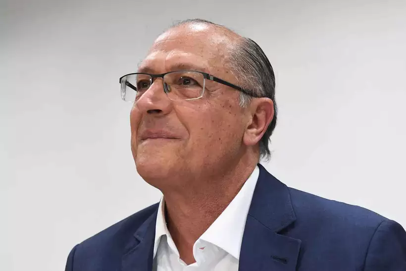 Alckmin confirma filiação ao PSB e fica mais próximo de ser vice de Lula - Evaristo Sá/AFP