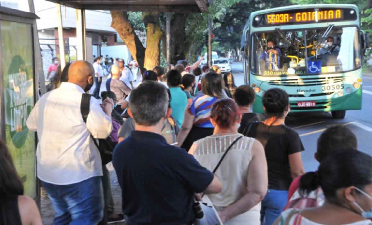 Com greve no metrô, belo-horizontinos têm volta para casa tumultuada - Marcos Vieira/EM/D.A Press