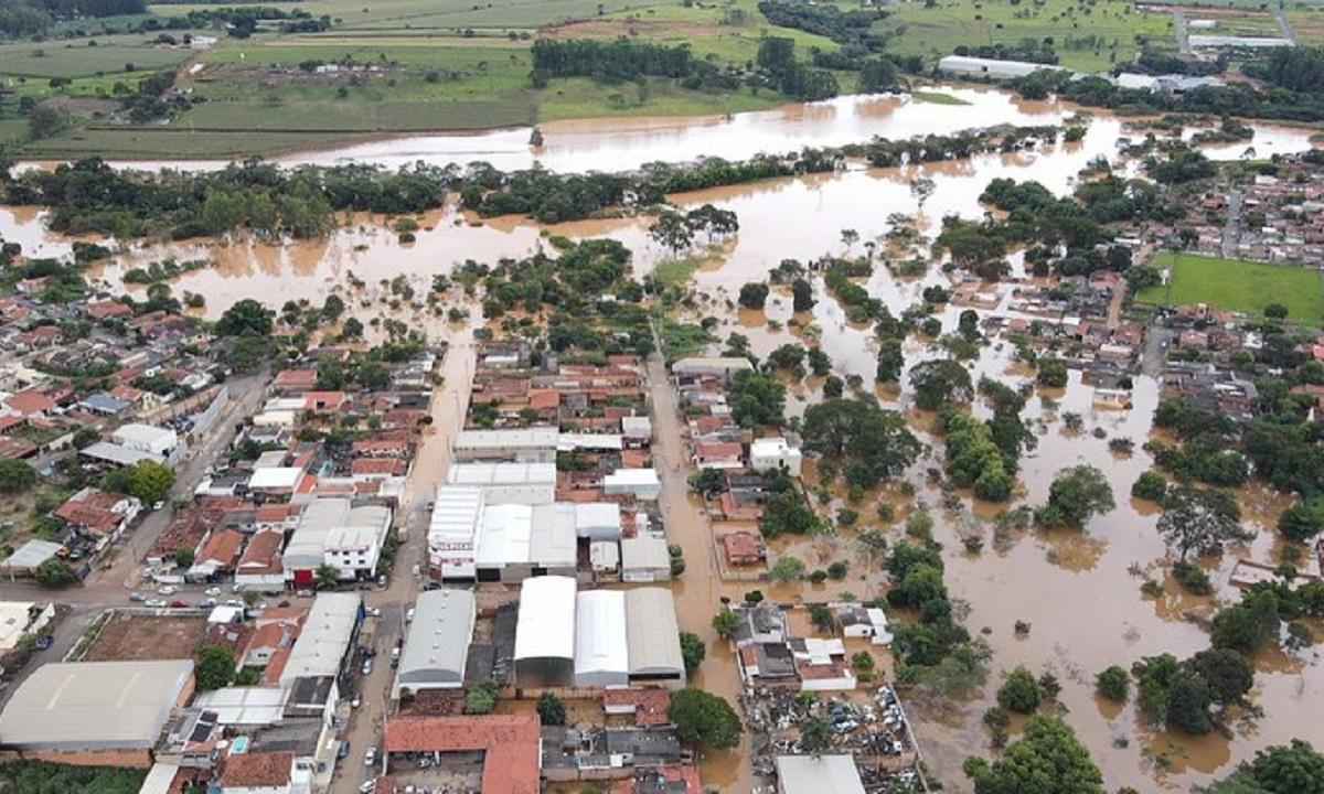 Patos de Minas: quase 600 pessoas afetadas por enchente receberão auxílio - Divulgação/CBMG