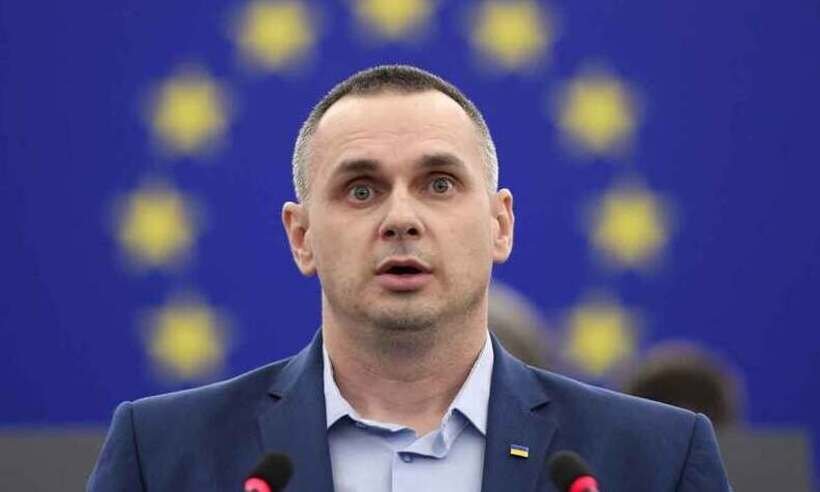 Diretor Oleg Sentsov abandona o cinema para pegar em armas na Ucrânia - Frederick Florin/AFP/26/11/19