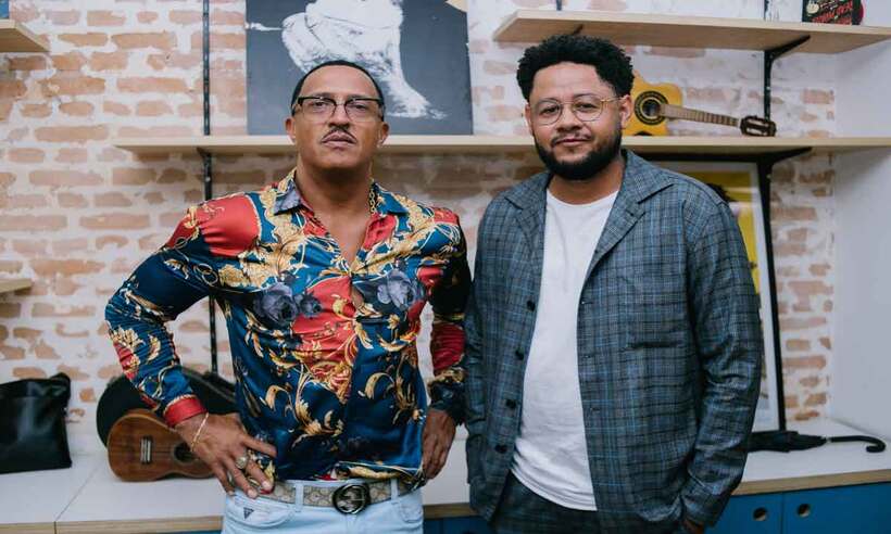 Mano Brown conversa com Emicida em seu podcast, nesta quinta (24/3) - Jef Delgado/Spotify