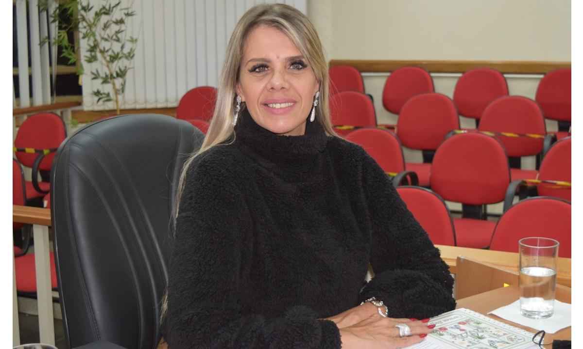 Vereadora propõe cemitério para animais e causa polêmica em Frutal - Câmara Municipal de Frutal/Divulgação