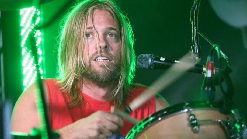De Ringo a Miley Cyrus: a reação à perda de um dos maiores bateristas do rock - BBC
