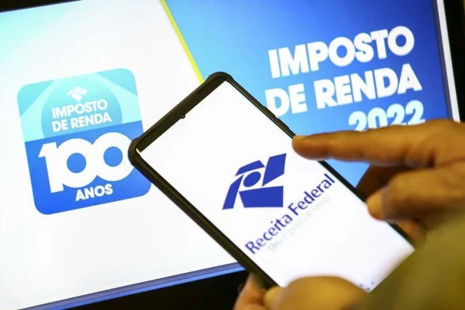 Planos previdenciários devem ser incluídos na declaração de IR -  Marcelo Camargo/Agência Brasil