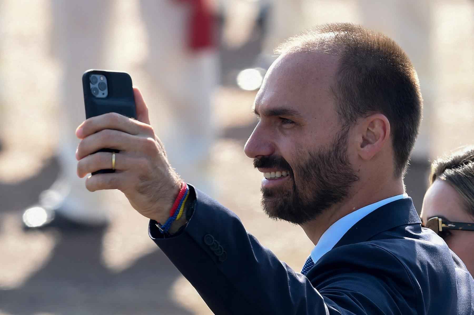Eduardo Bolsonaro debocha de tortura sofrida por Miriam Leitão na ditadura - EVARISTO SA / AFP - 24/9/21