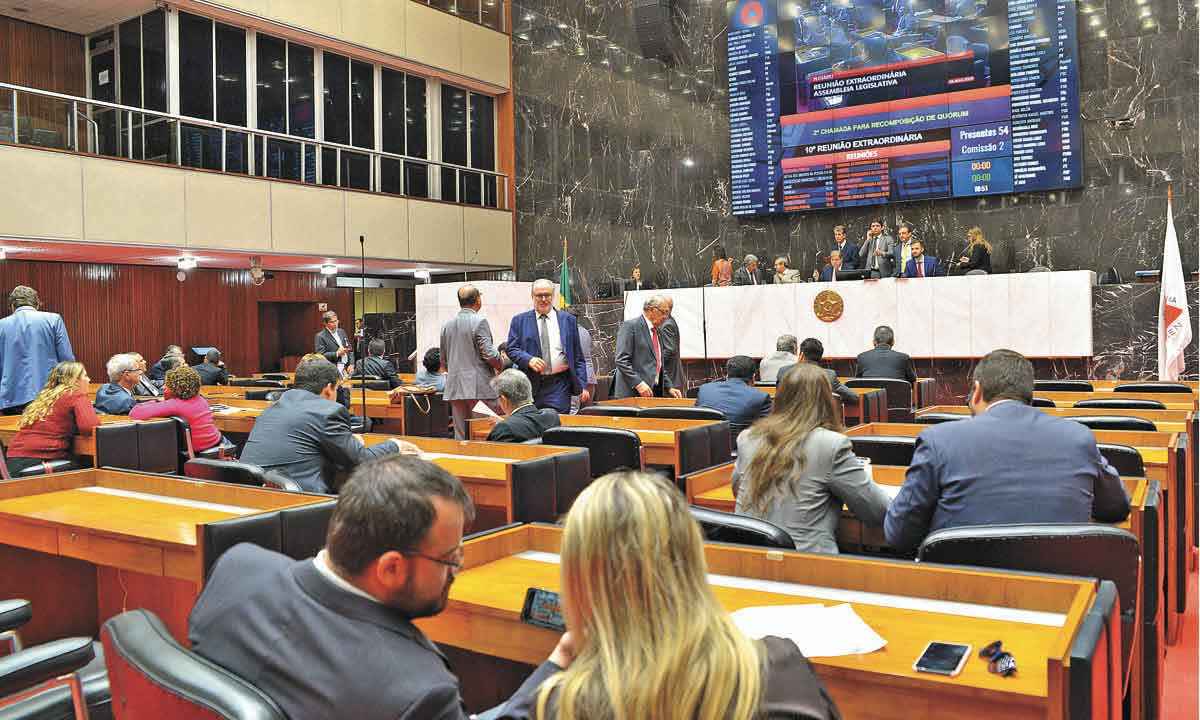 Mais de um terço dos deputados estaduais mineiros trocaram de partido - CLARISSA BARCANTE/EM/D.A.PRESS