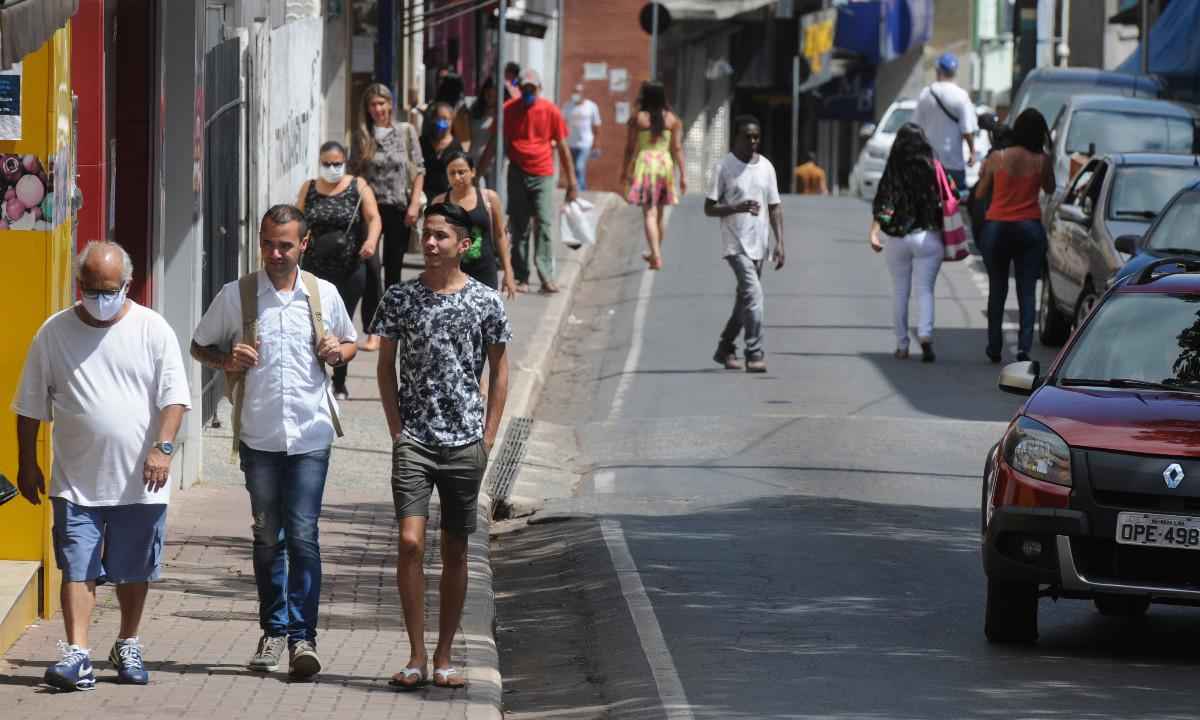 Veja o boletim de mortes e casos de COVID-19 em MG desta quinta (8/4) - Leandro Couri/EM/D.A Press