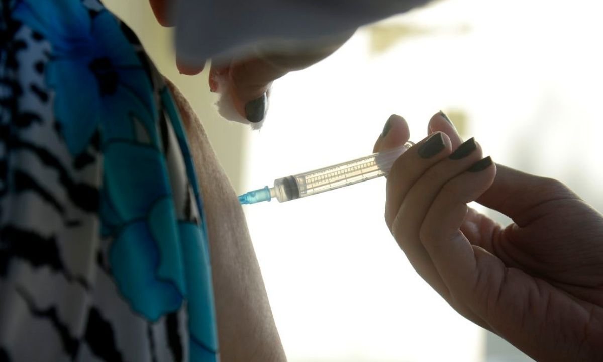 Rio adianta calendário de vacinação contra a gripe - Agência Brasil/Reprodução 