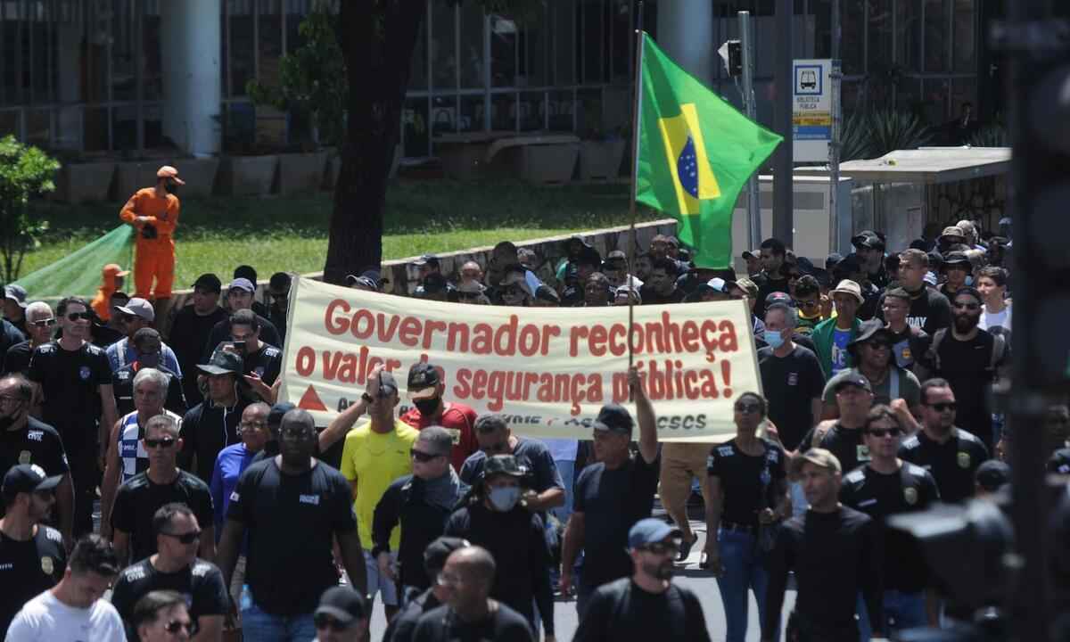 Comissão da Assembleia pede a derrubada do veto de Zema a reajustes extras - Leandro Couri/EM/D.A Press - 9/3/22