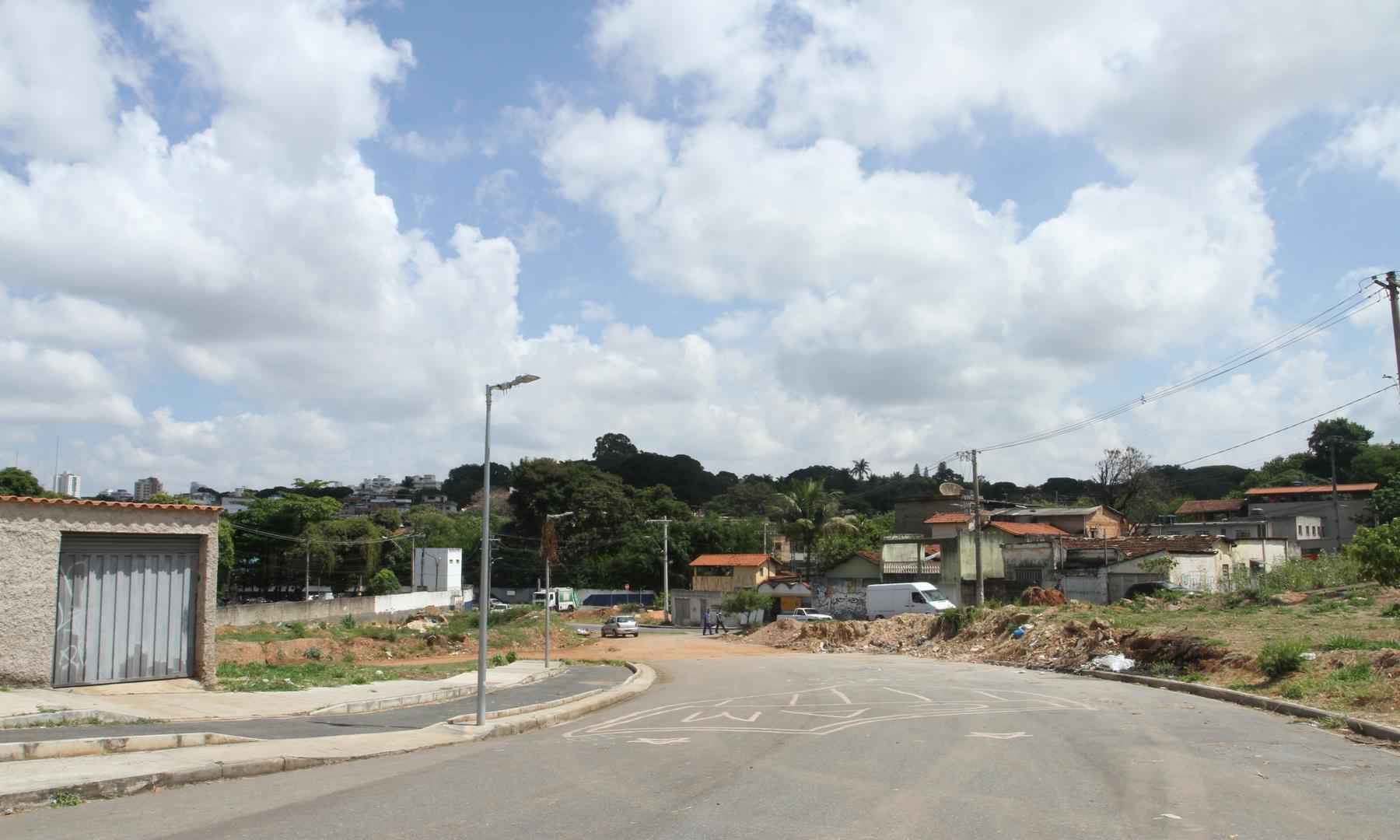 BH: obra da Via 710 ainda depende de desapropriações para ser concluída - Edesio Ferreira/EM/D.A press