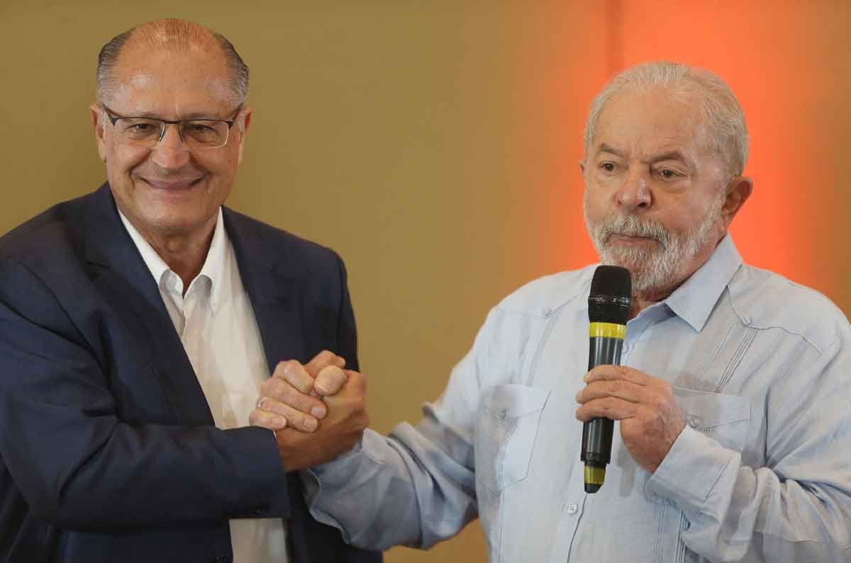 Contra quem se articula a terceira via na corrida pelo Palácio do Planalto? - FELIPE ARAÚJO/AFP