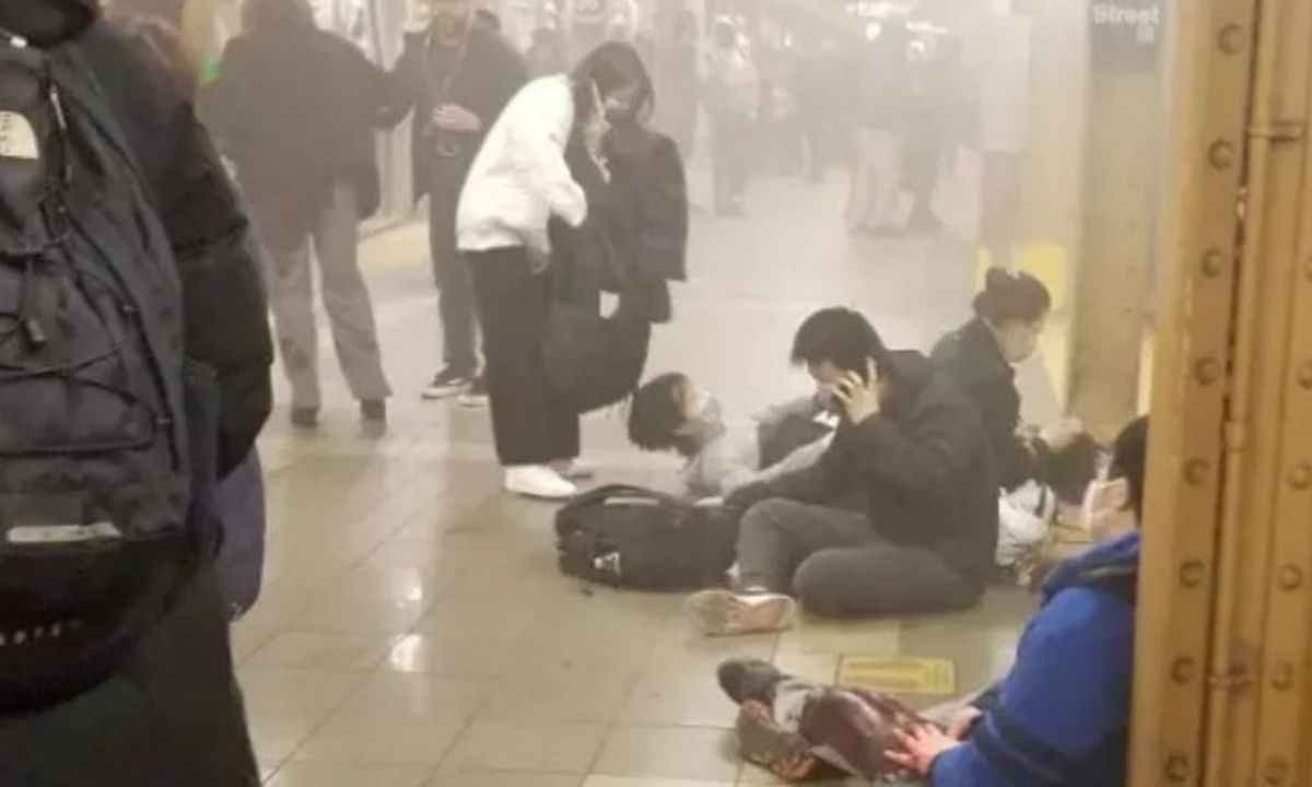 Ataque a tiros em estação de metrô em Nova York deixa feridos  - Armênio Armênio/Facebook