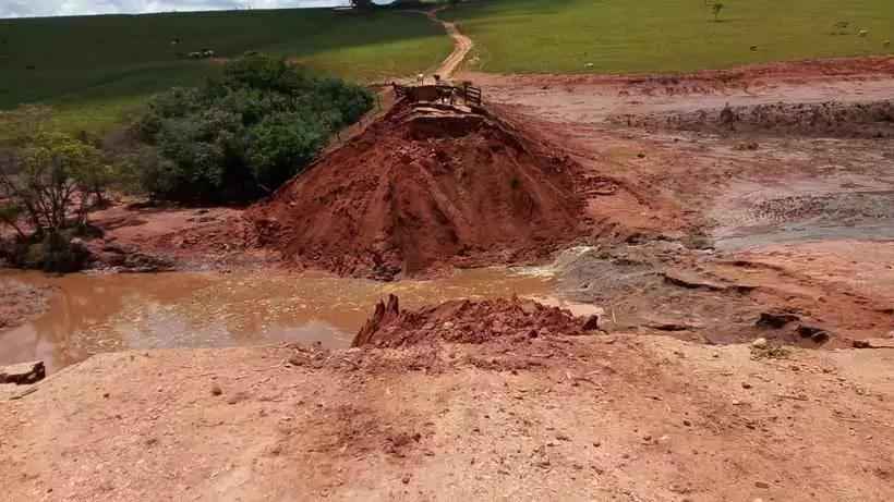 Dono de barragem que se rompeu no Sul de Minas é denunciado pelo MP - Polícia Militar de Meio Ambiente/Divulgação