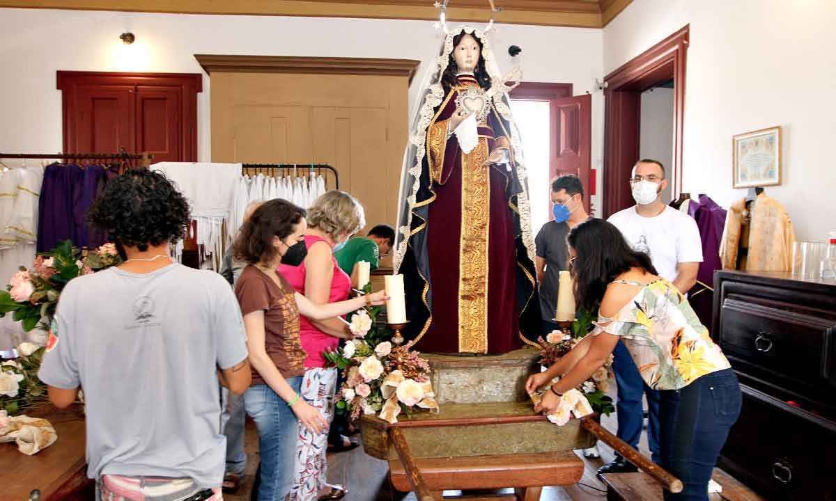 Celebrações da Semana Santa tomam  templos e ruas de Minas - Jair Amaral/EM/D.A Press