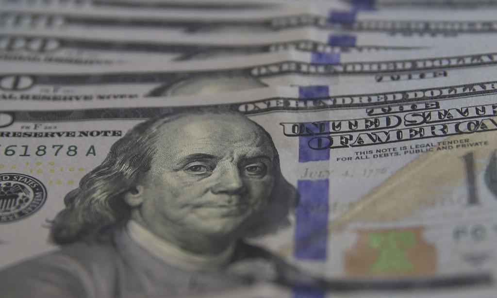 Dólar tem primeira alta após três quedas e fecha a R$ 4,68 - Valter Campanato/Agência Brasil