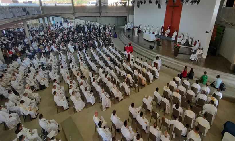 Missa da Unidade na Catedral Cristo Rei neste ano foi com público presente - Jair Amaral/EM - DA Press - Belo Hriznte-MG- Brasil