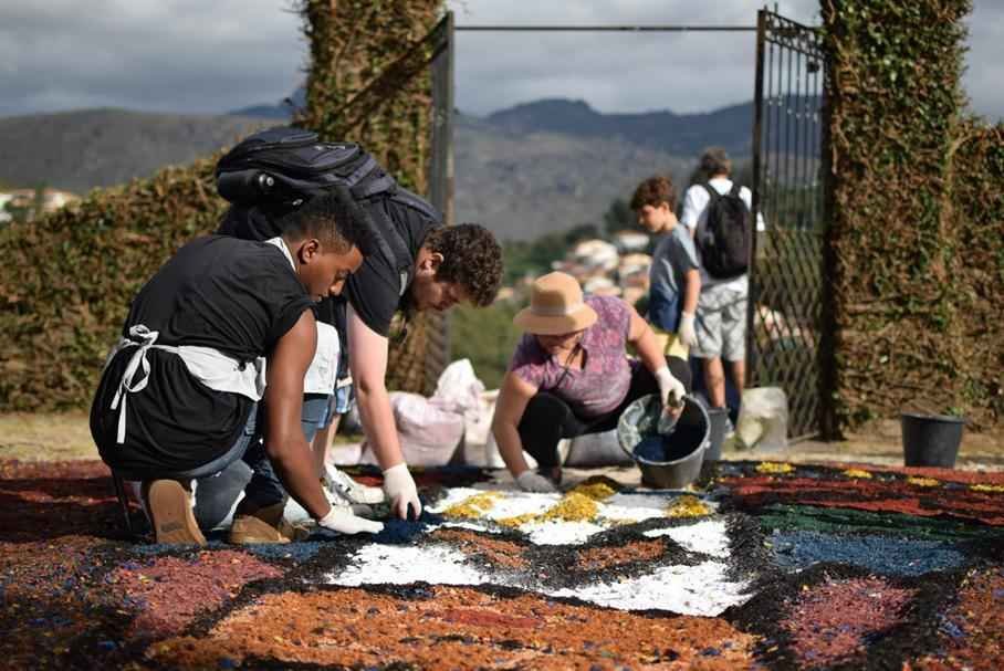 Criação dos tapetes de Ouro Preto está de volta com fé e proposta inclusiva - Divulgação/Mateus Meirelis