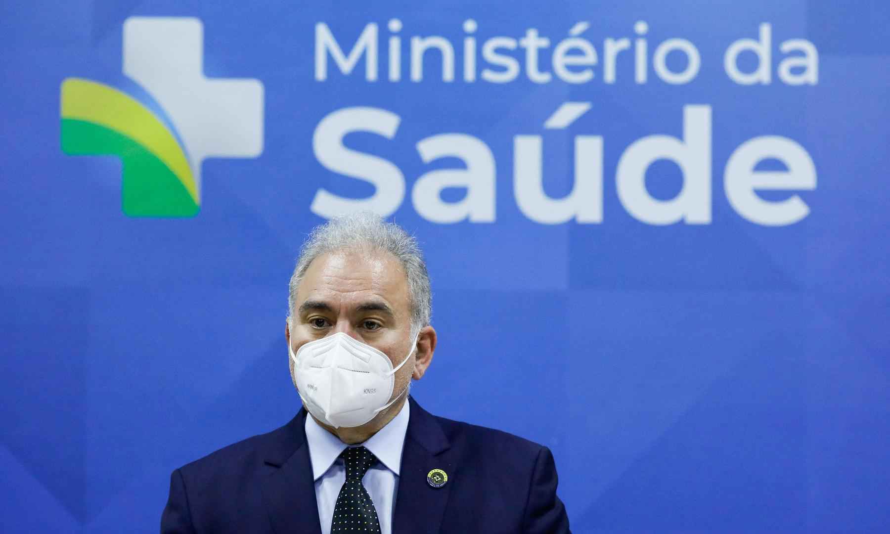 Infectologista sobre fala de Queiroga: 'Não se revoga COVID-19 com decreto' - Sergio Lima / AFP