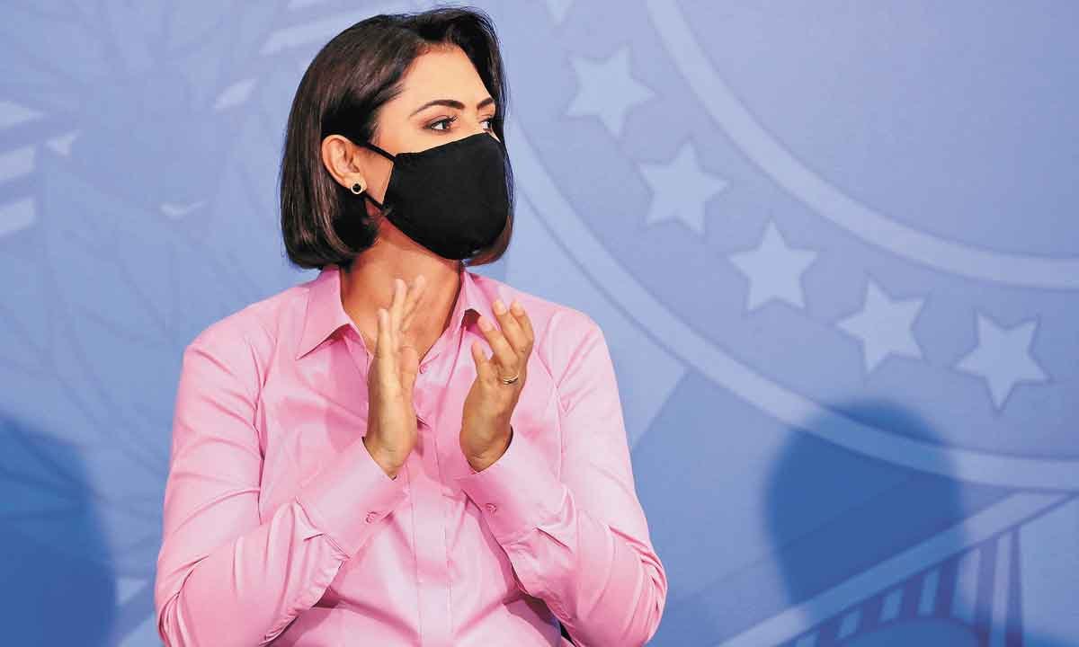 Bolsonaro aposta em redes sociais, polarização e em sentimento antipetista - CAROLINA ANTUNES/PR