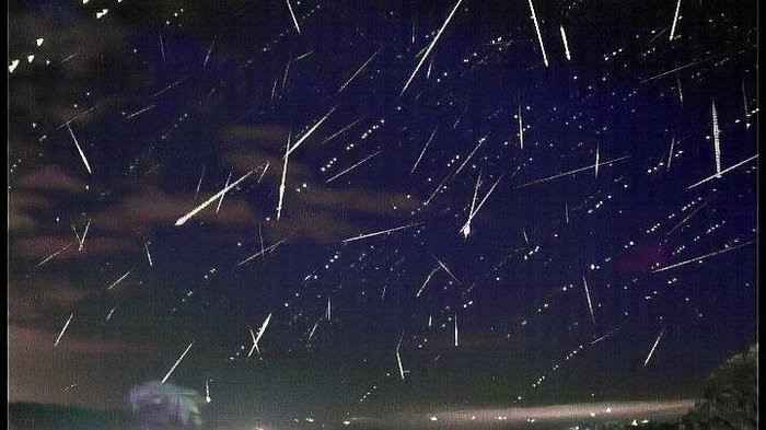 Chuva de meteoros ocorrerá na madrugada desta sexta-feira (22/4) - Observatório Espacial Heller & Jung / Divulgação