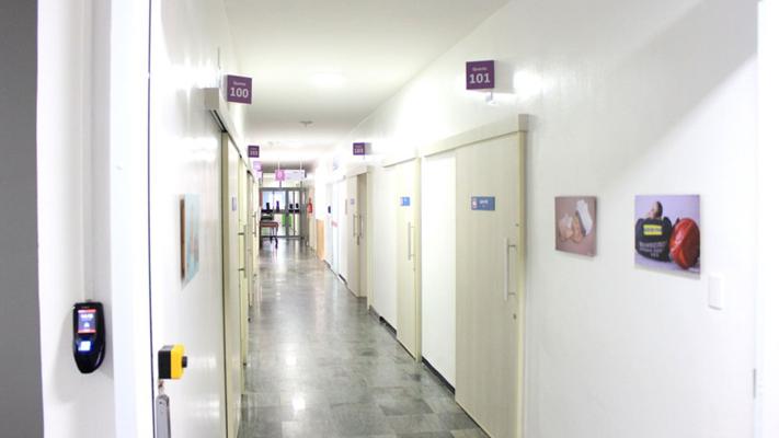 Hospital interrompe serviços de maternidade e pediatria em Extrema -  reprodução HMSL