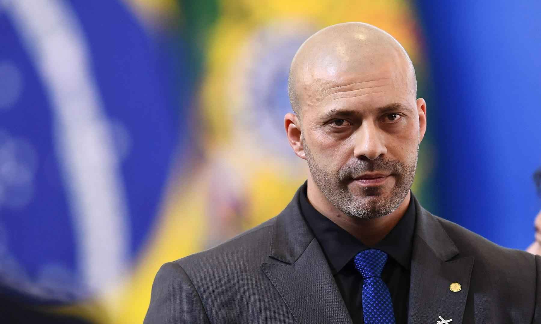 Justiça dá 72 horas para Governo Bolsonaro explicar indulto a Silveira - EVARISTO SA / AFP