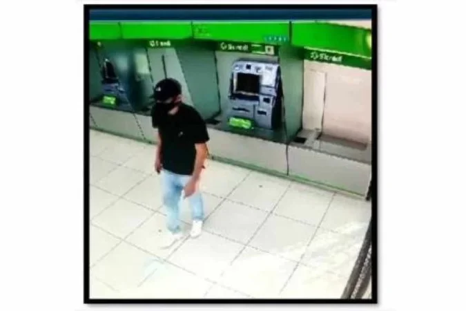 'Sextorsão': polícia investiga quadrilha que faturou mais de R$500 mil - Reprodução/Sistema de segurança de banco