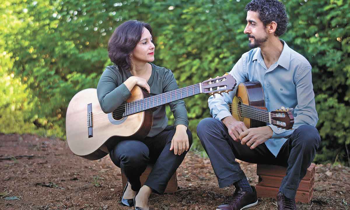 Duo Siqueira Lima prepara disco de inéditas compostas para violão - Lou Gaioto/divulgação
