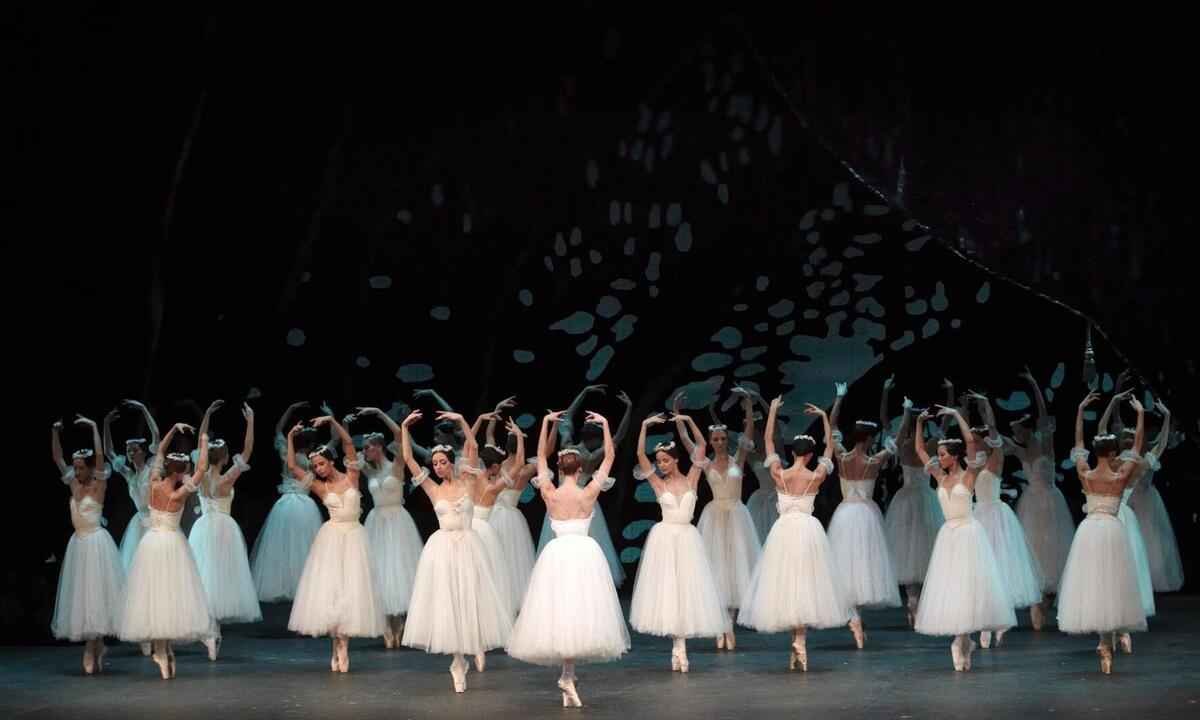 Bolshoi de Moscou retira espetáculos de diretores críticos à invasão da Ucrânia - FredTour