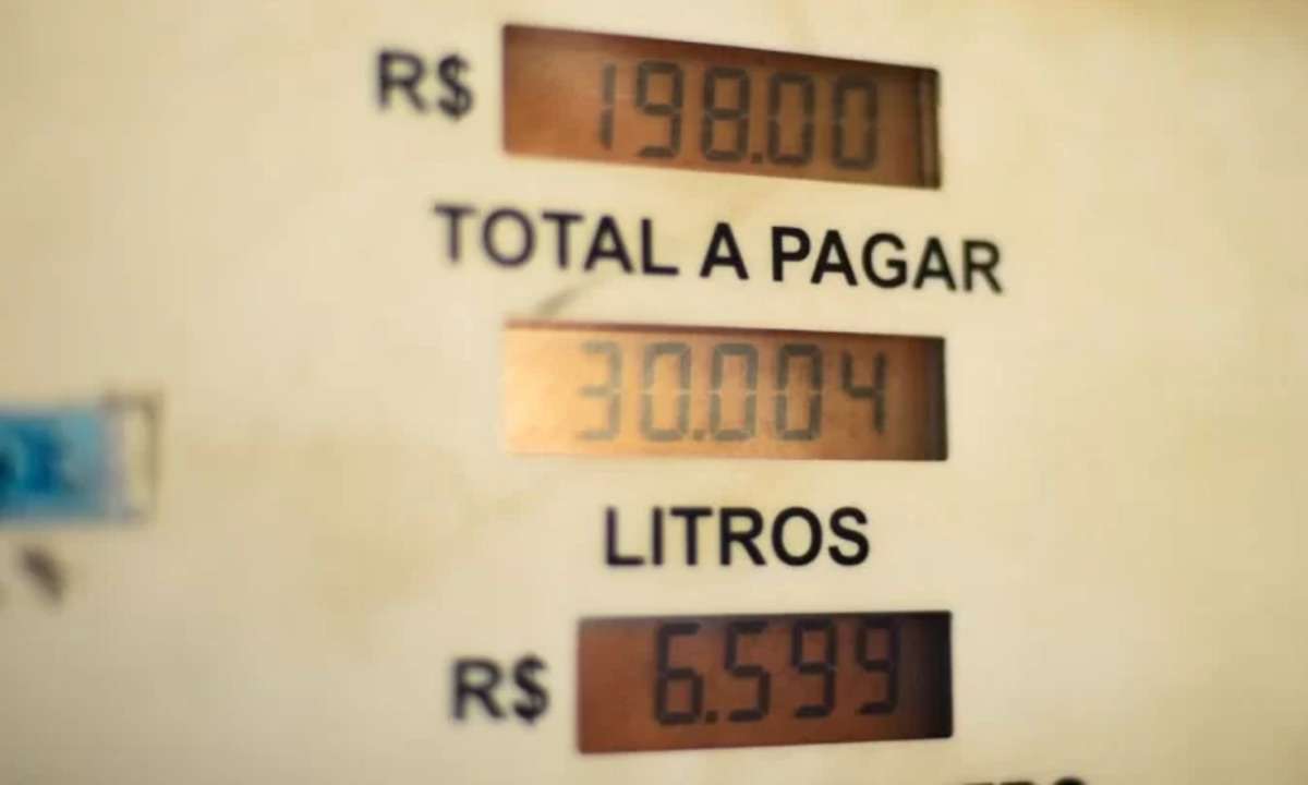 Postos terão duas formas de mostrar preços de combustíveis para clientes - Marcello Casal Jr/Agência Brasil/Reprodução