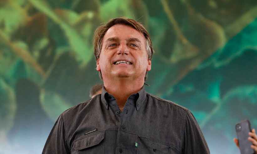 PRF e PF: Bolsonaro promete mais vagas em convocação de aprovados - Alan Santos/PR