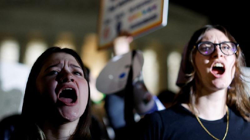Aborto: o vazamento da Suprema Corte dos EUA que indica possível fim do direito à interrupção da gravidez - Reuters