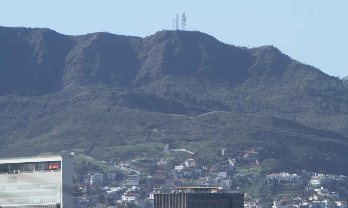 Serra do Curral: MPF engrossa coro por suspensão de licença para mineração - Edésio Ferreira/EM/D.A Press