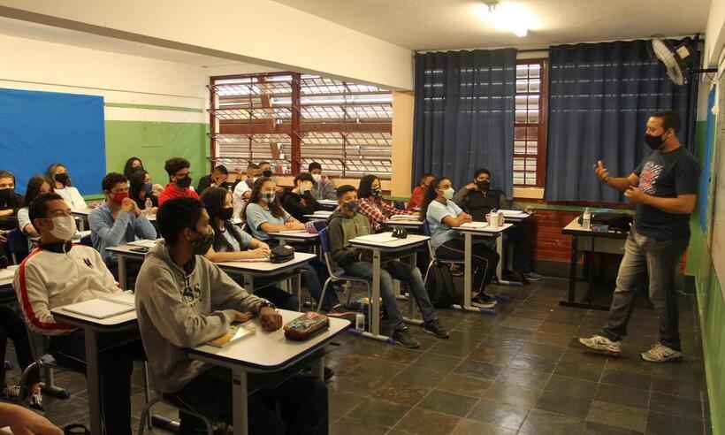 Pesquisa: Educação e Inflação devem ser prioridade para próximo presidente - Edesio Ferreira/EM/D.A Press