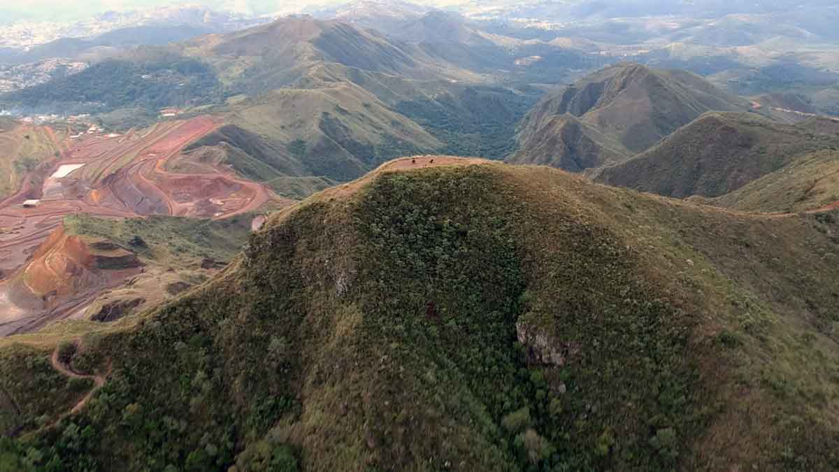 Devastação na Serra do Curral crescerá 20% com nova mina - Mateus Parreiras/EM/D.A Press