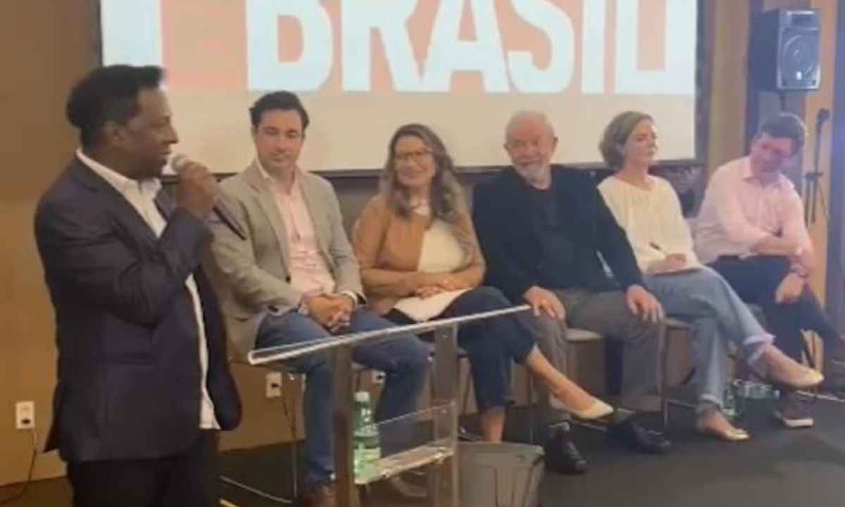 Em BH, Lula conversa com representantes de partidos aliados ao PT - Divulgação 