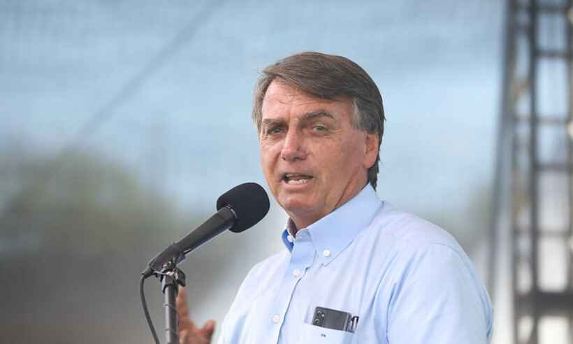 Bolsonaro convoca militares e civis a lutarem por 'liberdade' - Alan Santos/PR